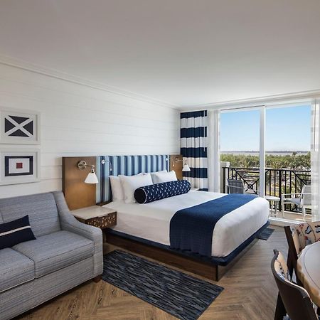 Hutchinson Shores Resort & Spa Дженсен-Бич Экстерьер фото