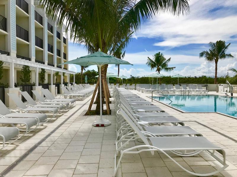 Hutchinson Shores Resort & Spa Дженсен-Бич Экстерьер фото
