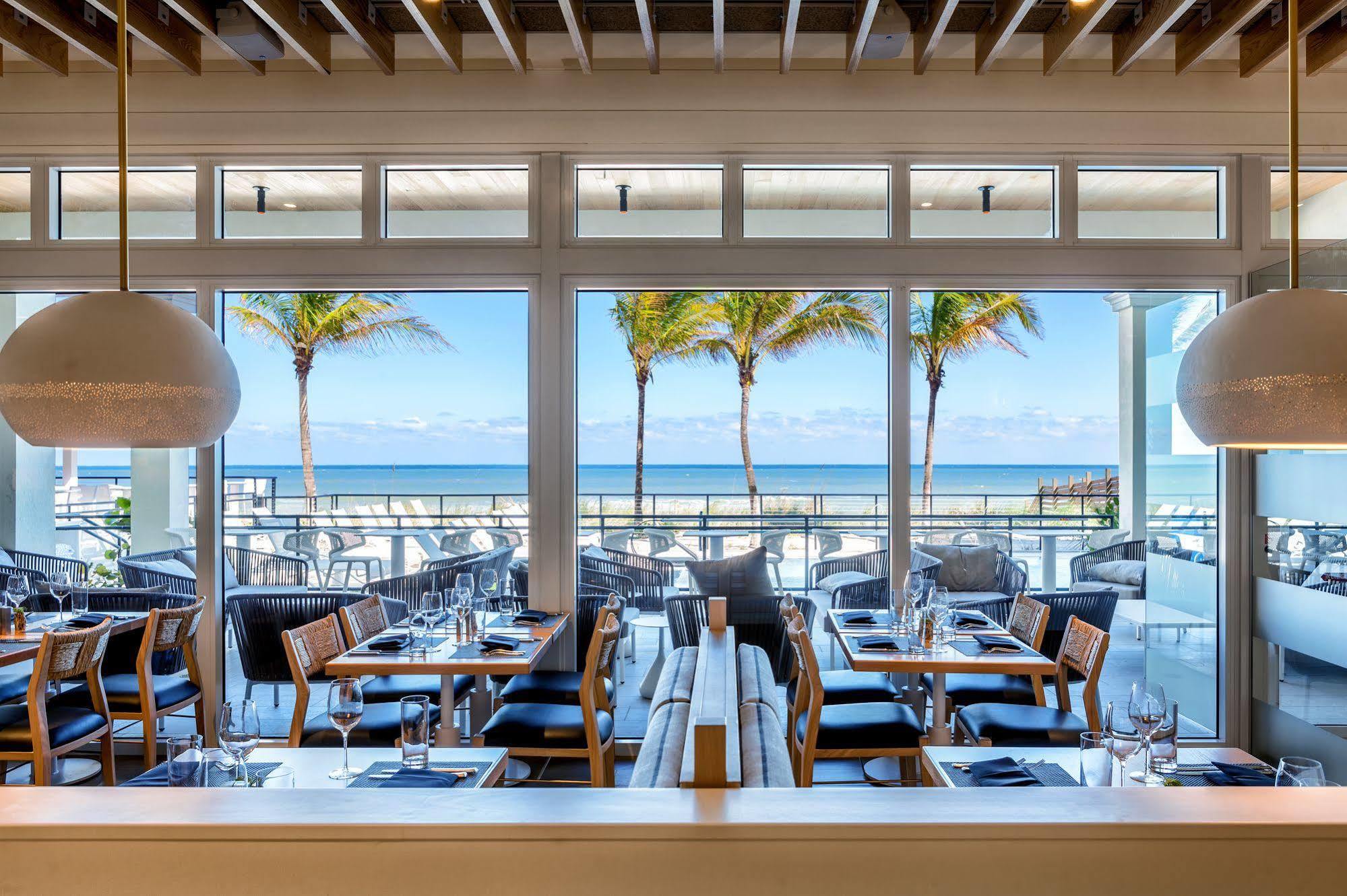 Hutchinson Shores Resort & Spa Дженсен-Бич Экстерьер фото