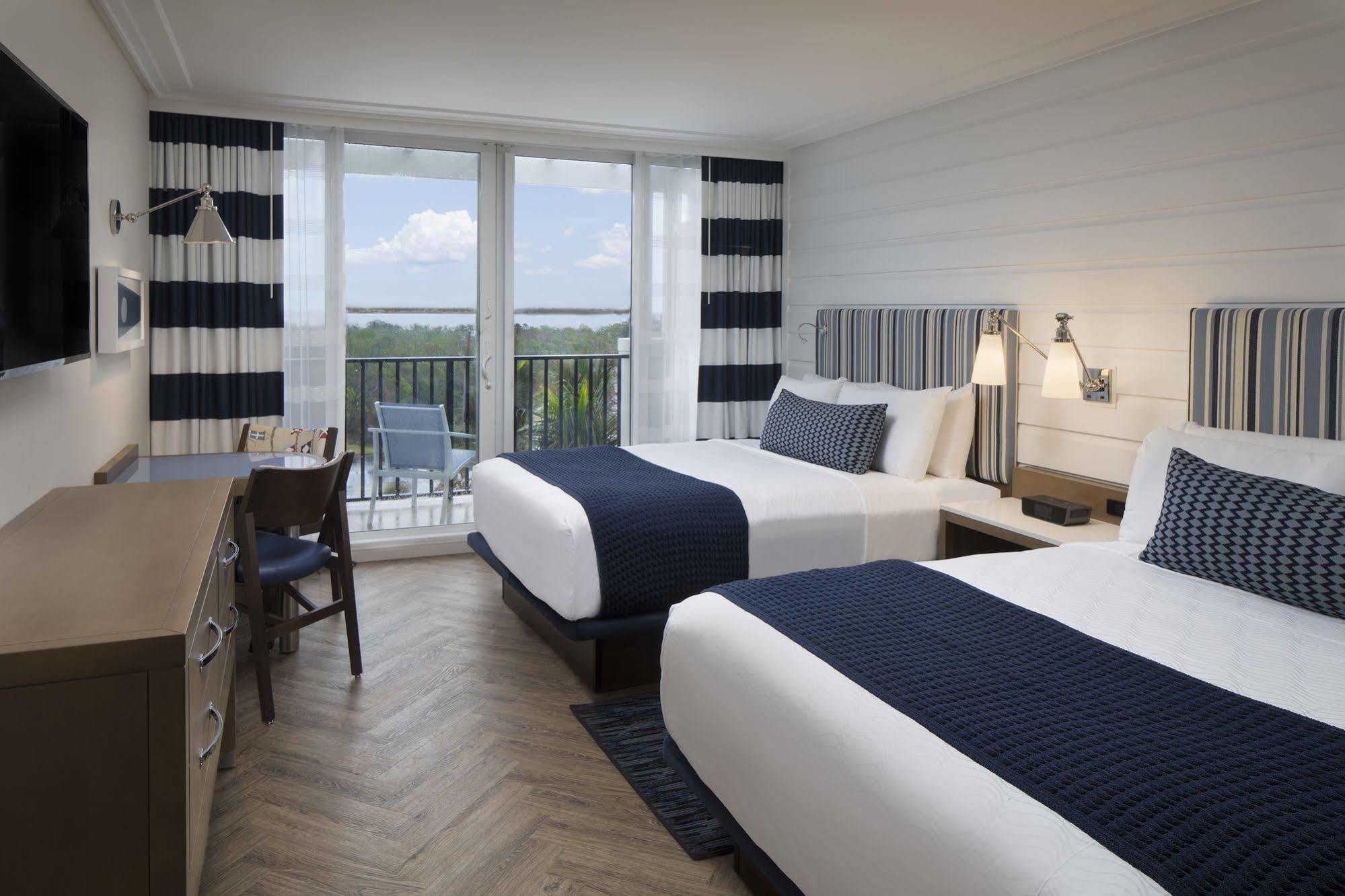 Hutchinson Shores Resort & Spa Дженсен-Бич Экстерьер фото